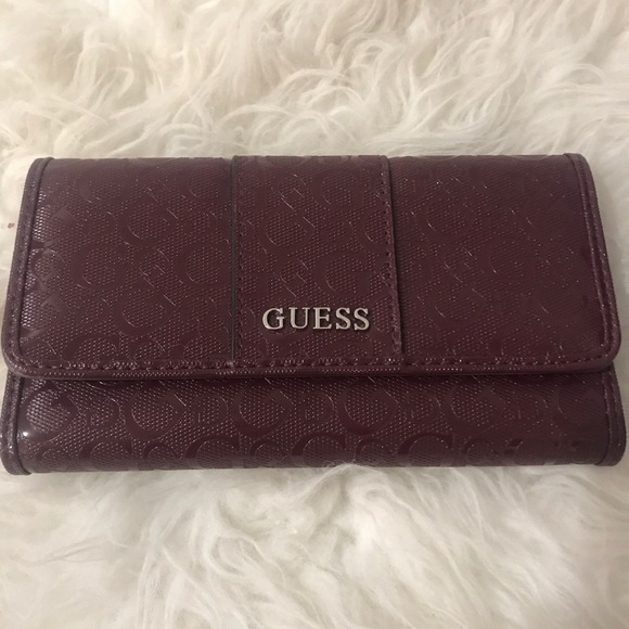 Guess Handbags - 💕😍Guess Wallet! 💕🌺😍